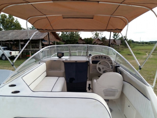 ขายครับ เรือbayliner 2655 สภาพสวย พร้อมใช้