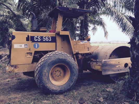 ขายรถบดCS563 เอกสารเล่มพร้อมใช้ ติดต่อ คุณ อ๊อฟ พิจิตร 086-737-9991 ขายรถบดCS563 เอกสารเล่มพร้อมใช้ ติดต่อ คุณ อ๊อฟ พิจิตร 086-737-9991