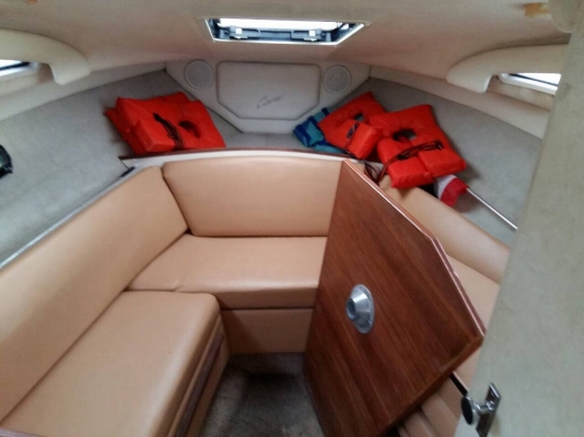 ขายครับ เรือbayliner 2655 สภาพสวย พร้อมใช้