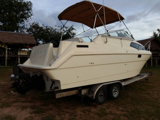 ขายครับ เรือbayliner 2655 สภาพสวย พร้อมใช้
