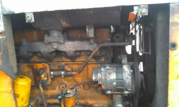 ขายรถตักKOMATSUรุ่น507พร้อมใช้ ติดต่อได้ คุณ อ๊อฟ พิจิตร 086-737-9991 ขายรถตักKOMATSUรุ่น507พร้อมใช้ ติดต่อได้ คุณ อ๊อฟ พิจิตร 086-737-9991