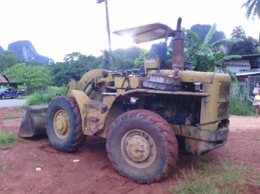 ขายรถตักCAT922พร้อมใช้ ติดต่อคุณ อ๊อฟ พิจิตร 086-737-9991 ขายรถตักCAT922พร้อมใช้ ติดต่อคุณ อ๊อฟ พิจิตร 086-737-9991