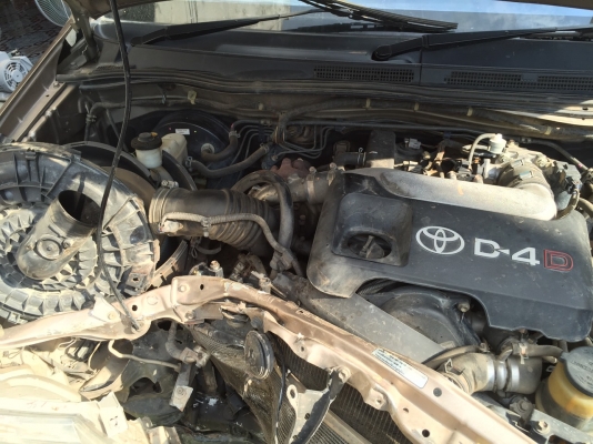 ขายรถTOYOTA VIGO 2500cc. อุบัติเหตุ ปี2004