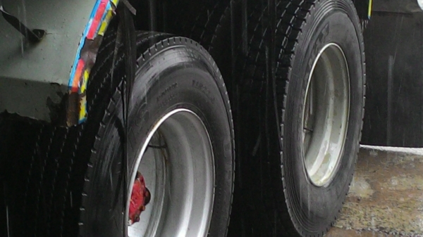 ขายพ่วง3Mแม่ลูกดั้ม18ล่้อ ขายพ่วง3Mแม่ลูกดั้ม18ล่้อ