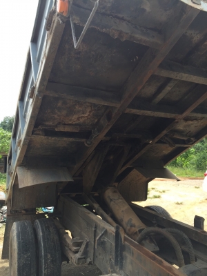 Isuzu npr ฝาดำ Isuzu npr ฝาดำ