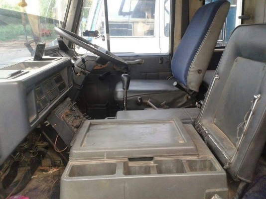 ขาย NISSAN UD 340 แรง สองเพลา กระบะเหล็ก ไม่ดั๊ม