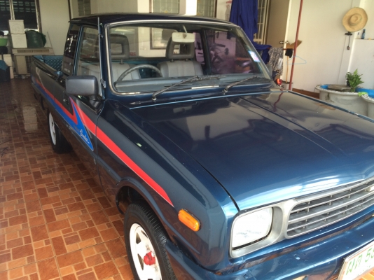 ขายมาสด้าแฟรมิเลีย1400