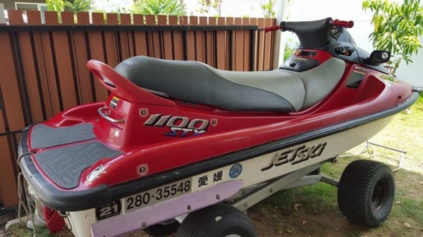 ขายเจ็ทสกี3ที่นั่ง KAWASAKI STX 1100 เก่าญี่ปุ่น ขายเจ็ทสกี3ที่นั่ง KAWASAKI STX 1100 เก่าญี่ปุ่น