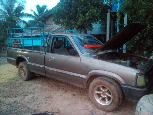 ลดสุดๆ มาสด้ากะบะตอนเดียวราคาเบาๆ พร้อมใช้ ภาษีไม่ได้ต่อ เล่มทะเบียนครับ เครื่องแรงดีมากครับเอาไว้เข้าไร่เข้าสวนสบายเลยครับวางเครื่องนิสสันมาเครื่องดี คัชซีสวย เบรคนิ่มราคาต่อรองได้