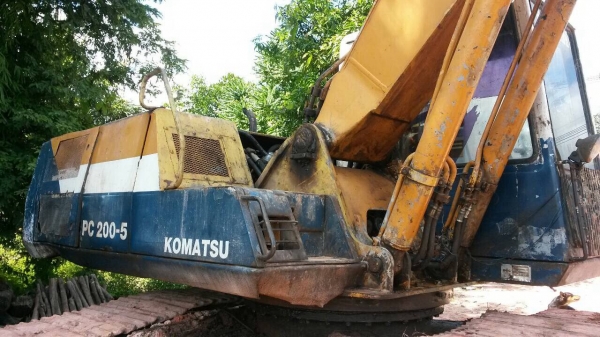 PC200-5