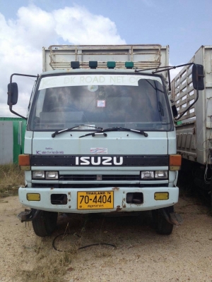 ขายรถบรรทุก 10 ล้อรั้วคอกเหล็ก ISUZU ROCKY 195 แรงม้า ราคา 650000
