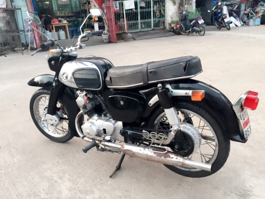 ขายc92มีเล่ม ไม่มีชุดโอน ขายถูกๆ 39000 ติดต่อ 0889419663