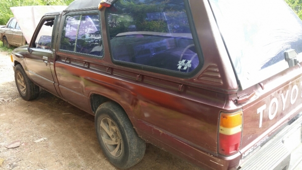 ฮีโร่ เจาะทะลุเป็นแวน เครื่องเดิมดีเซล 2L ขับได้เครื่องดี ทะเบียนขาดปี 56 ขาย 35,000 บาท