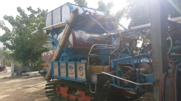 ขายรถเกี่ยว ขายรถเกี่ยว