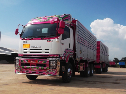 อู่อินเตอร์ สระแก้ว รับต่อกระบะและทำสี รถ 10 ล้อ 6 ล้อ สนใจติดต่อได้ที่ 081-9832626(เฮียโชค)