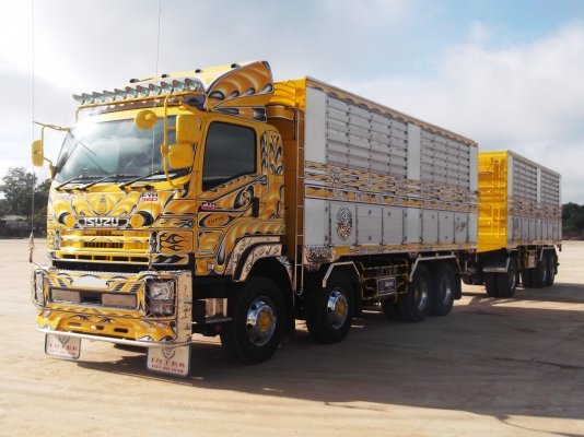 อู่อินเตอร์ สระแก้ว รับต่อกระบะและทำสี รถ 10 ล้อ 6 ล้อ สนใจติดต่อได้ที่ 081-9832626(เฮียโชค)