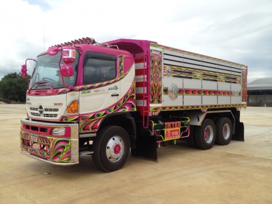 อู่อินเตอร์ สระแก้ว รับต่อกระบะและทำสี รถ 10 ล้อ 6 ล้อ สนใจติดต่อได้ที่ 081-9832626(เฮียโชค)