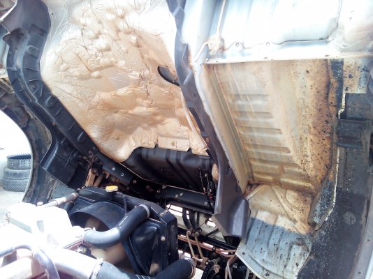 6 ล้อกลาง  *Euro.3*  HINO *ซีรีย์500*  FC9J  175 แรงม้า *คอมมอนเรว*  *ยาว 6.50 ม.*  รถสวยเดิม+สวยจริง * รถห้างแท้ * มีเล่มพร้อม*