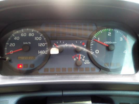 6 ล้อกลาง  *Euro.3*  HINO *ซีรีย์500*  FC9J  175 แรงม้า *คอมมอนเรว*  *ยาว 6.50 ม.*  รถสวยเดิม+สวยจริง * รถห้างแท้ * มีเล่มพร้อม*