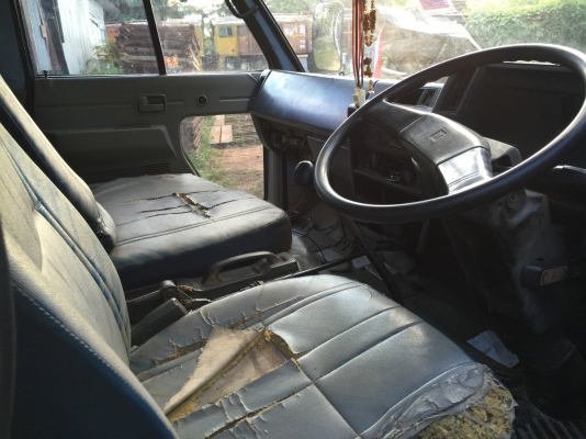 6ล้อติดเครน..110แรง ISUZU NPR57L-4650582 รถสภาพดี ใช้งานอยู่..เล่มพร้อม