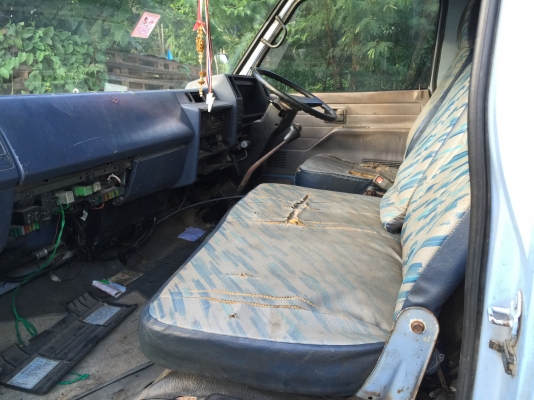 6ล้อติดเครน..110แรง ISUZU NPR57L-4650582 รถสภาพดี ใช้งานอยู่..เล่มพร้อม