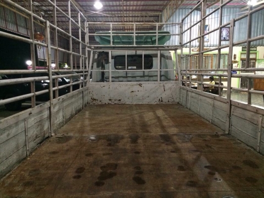 ขาย 6 ล้อ NPR-130 ยาว 5 เมตร