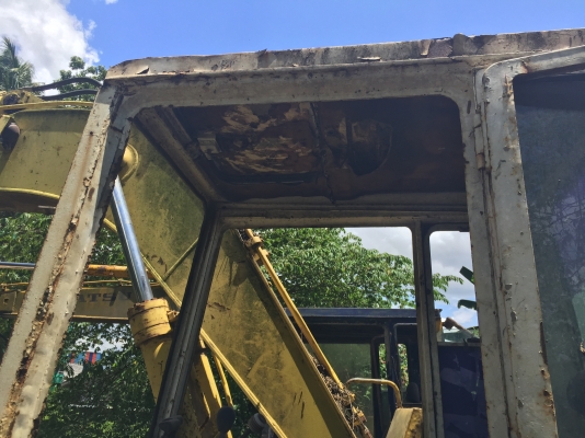 (มี2คัน)..PC120-3 เครื่องเดิมดี ปั้มเดิมดี ช่วงล่างสวย.โซ่ใหม่เต็ม ลอเลอร์ไม่แตก ใหม่.รถใช้งานได้ปรกติดี แค่จอดไว้เฉยๆ