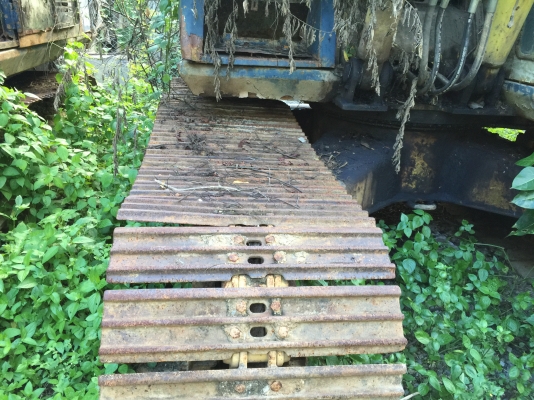 (มี2คัน)..PC120-3 เครื่องเดิมดี ปั้มเดิมดี ช่วงล่างสวย.โซ่ใหม่เต็ม ลอเลอร์ไม่แตก ใหม่.รถใช้งานได้ปรกติดี แค่จอดไว้เฉยๆ