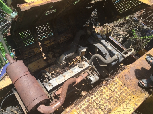 (มี2คัน)..PC120-3 เครื่องเดิมดี ปั้มเดิมดี ช่วงล่างสวย.โซ่ใหม่เต็ม ลอเลอร์ไม่แตก ใหม่.รถใช้งานได้ปรกติดี แค่จอดไว้เฉยๆ