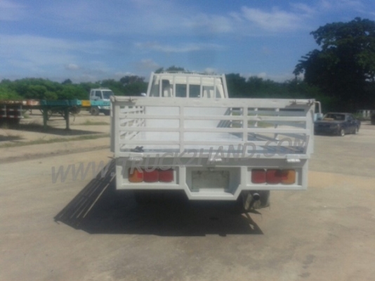 รถ 6 ล้อ HINO FB2W กระบะรั้ว  กระบะยาว 5 เมตร  120  แรงม้า