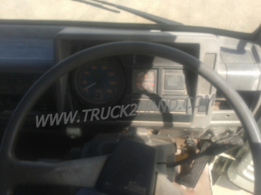 รถ 6 ล้อ HINO FB2W กระบะรั้ว  กระบะยาว 5 เมตร  120  แรงม้า