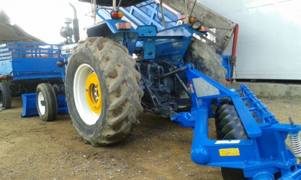 ขายรถไถฟรอ์ด6600แรงพร้อมไช้งานรถอยู่วังบัว คลองขลุง กำแพงเพชร ราคา388000บาท มีไบมีดหน้าหนึ่งอันผานชี1ชุดพร้อมทะเบียน สนใจสอบุถามได้ที่081 3655997 อ๋าพร พาเจริญ ราคาต่อรองได้อีกนะครับ ขายรถไถฟรอ์ด6600แรงพร้อมไช้งานรถอยู่วังบัว คลองขลุง กำแพงเพชร ราคา388000บาท มีไบมีดหน้าหนึ่งอันผานชี1ชุดพร้อมทะเบียน สนใจสอบุถามได้ที่081 3655997 อ๋าพร พาเจริญ ราคาต่อรองได้อีกนะครับ