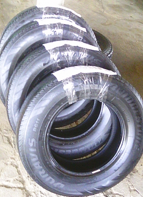 ยางกระบะขอบ15 บริดสโตน195-R15ลงพื้นปี14 (4เส้น 3,400บ) ยางกระบะขอบ15 บริดสโตน195-R15ลงพื้นปี14 (4เส้น 3,400บ)