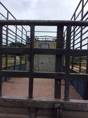 HINO FC (ซุปเปอร์เสี่ยแท้) ยาว 5.5 ม. รั้วสูง คานท้ายใหญ่ ครัทซีสวย รถใช้งานอยู่ ภาษีไม่ขาด  ขาย 290,000 บาท( ศุภากร 081-1903107, 081-4252943)