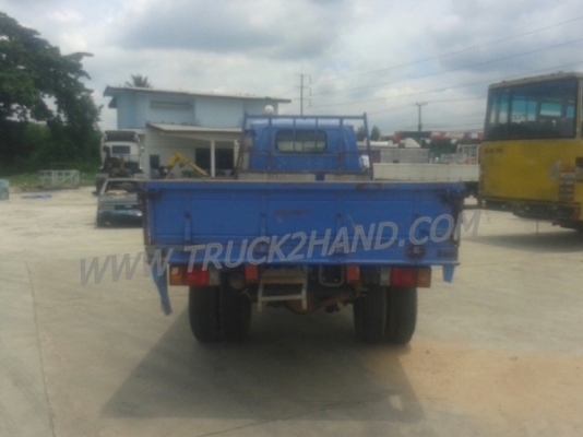 รถบรรทุก 6 ล้อ ISUZU NKR 120 แรงม้า เครื่อง 4HF1 ติดแก๊ส LPG