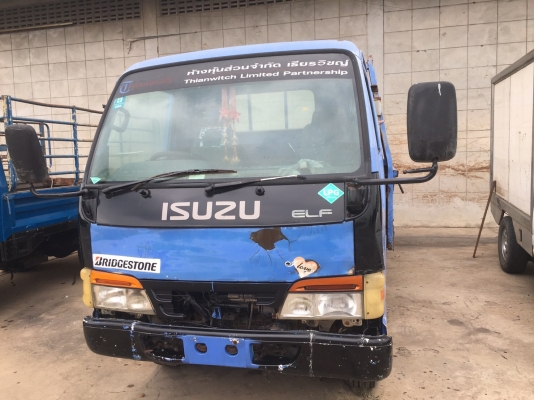 รถบรรทุก 6 ล้อ ISUZU NKR 120 แรงม้า เครื่อง 4HF1 ติดแก๊ส LPG