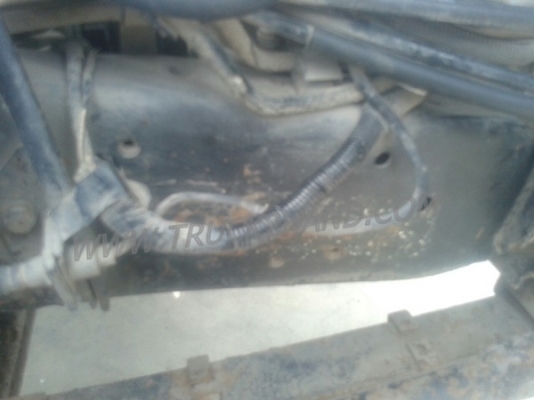 รถบรรทุก 6 ล้อ ISUZU NKR 120 แรงม้า เครื่อง 4HF1 ติดแก๊ส LPG