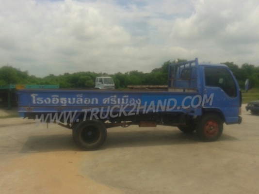 รถบรรทุก 6 ล้อ ISUZU NKR 120 แรงม้า เครื่อง 4HF1 ติดแก๊ส LPG
