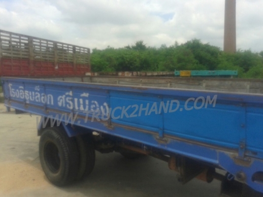 รถบรรทุก 6 ล้อ ISUZU NKR 120 แรงม้า เครื่อง 4HF1 ติดแก๊ส LPG