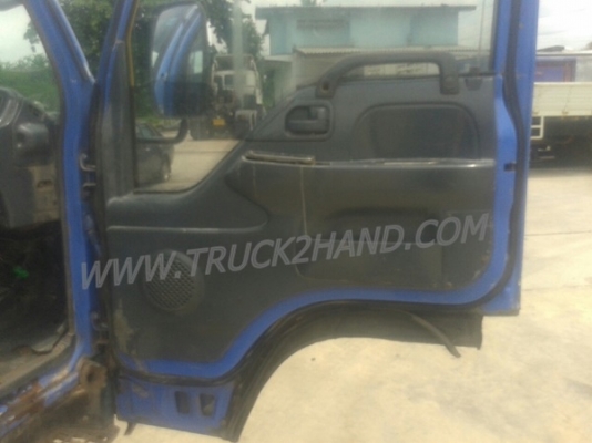 รถบรรทุก 6 ล้อ ISUZU NKR 120 แรงม้า เครื่อง 4HF1 ติดแก๊ส LPG