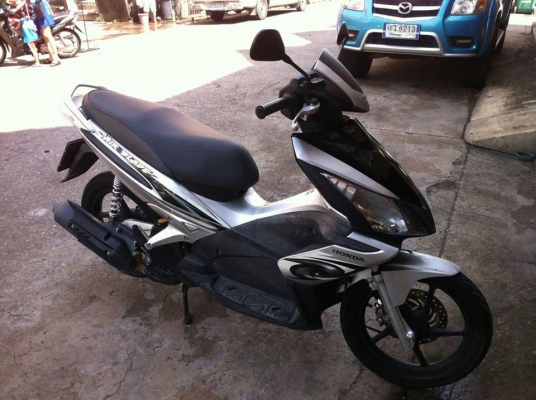 Airblade ปี 50 ล้อแม็ค  สีเทา รถบ้าน เครื่องเดิม มีเล่ม เอกสารพร้อม ภาษีเกิน 3 ปี