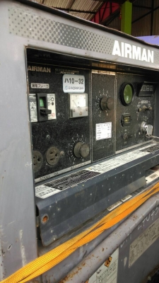 เครื่องเชื่อมภาคสนามพร้อมเครื่องปั่นไฟ Airman PDW300SN 300A 10KVA พร้อมใช้งาน สนใจโทร. 0914902228