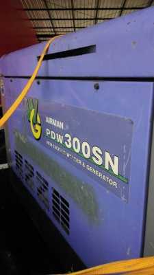 เครื่องเชื่อมภาคสนามพร้อมเครื่องปั่นไฟ Airman PDW300SN 300A 10KVA พร้อมใช้งาน สนใจโทร. 0914902228