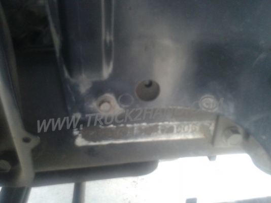 รถบรรทุก 4 ล้อ ตู้บรรทุก MITSUBISHI CANTER 90 แรงม้า