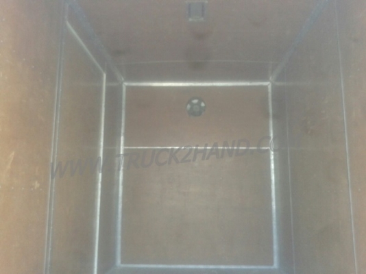 รถบรรทุก 4 ล้อ ตู้บรรทุก MITSUBISHI CANTER 90 แรงม้า