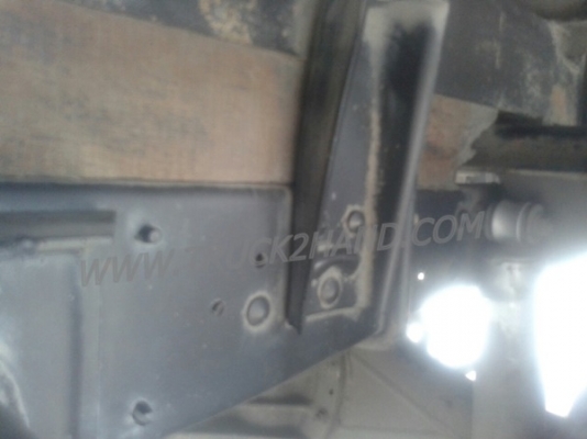 รถบรรทุก 4 ล้อ ตู้บรรทุก MITSUBISHI CANTER 90 แรงม้า