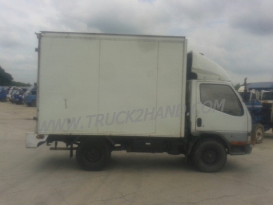 รถบรรทุก 4 ล้อ ตู้บรรทุก MITSUBISHI CANTER 90 แรงม้า