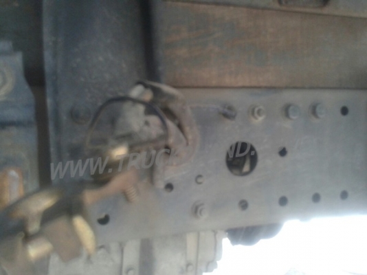 รถบรรทุก 4 ล้อ ตู้บรรทุก MITSUBISHI CANTER 90 แรงม้า