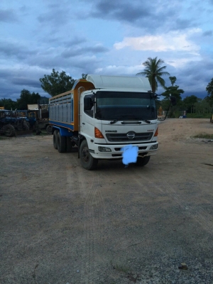 Hino 500 Fm8j กระบะดั้มพ์ 2 เพลา. กระบะต่อใหม่  ราคาถูกมาก ปี51 6x,xxx กม