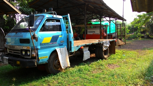 ขาย 6 ล้อเทเลอร์ 115 แรง ติดต่อน้องโจ้ 0816619970 ขาย 6 ล้อเทเลอร์ 115 แรง ติดต่อน้องโจ้ 0816619970